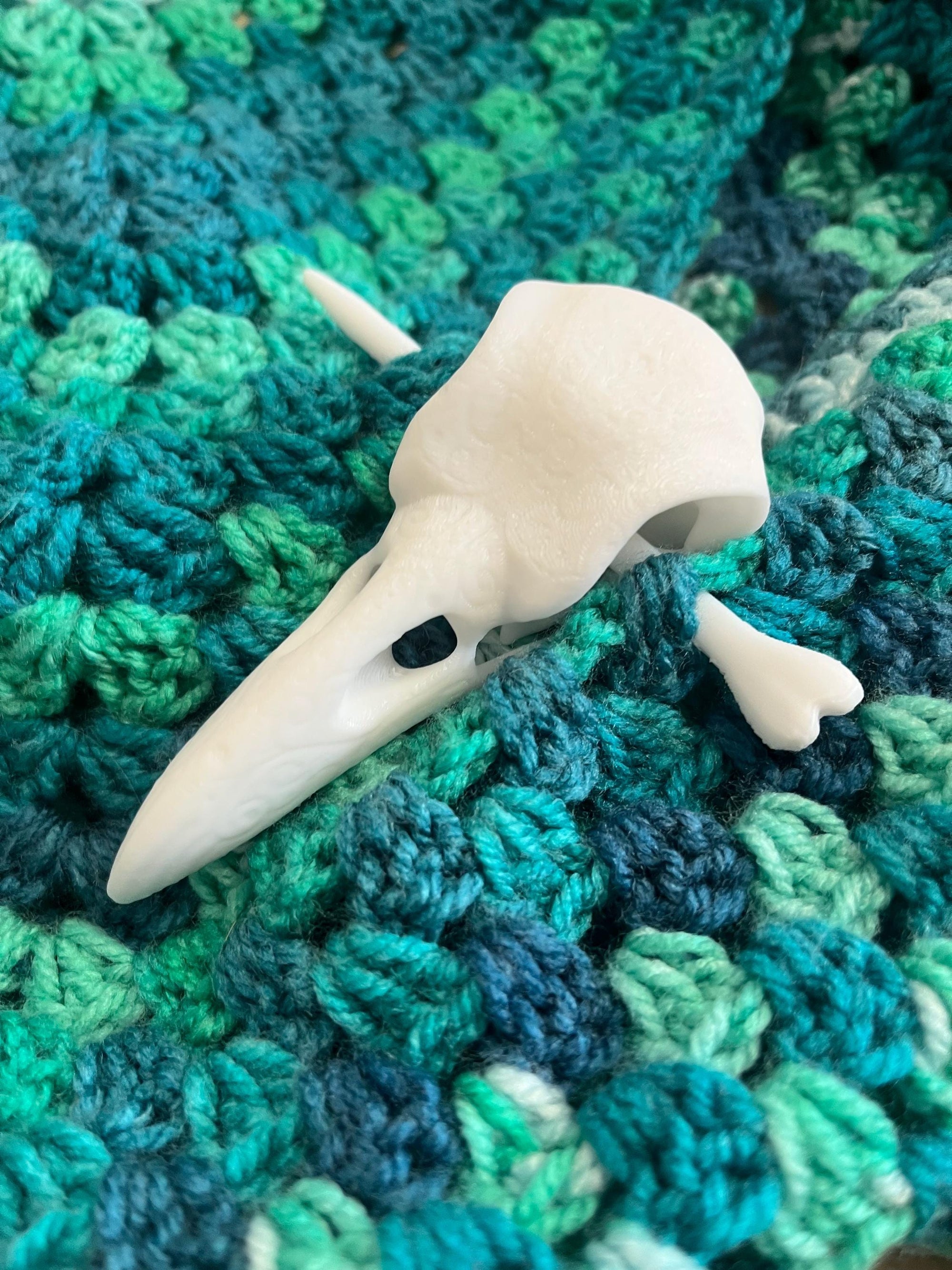 Unique 3d printed Crow Corvid Raven skull shawl pin, vulture culture, gothic, fantasy, macabre, witchy, alternative fashion accessory